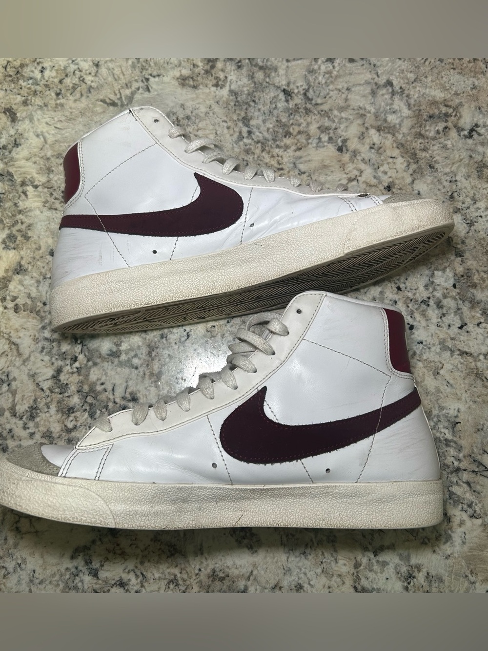 Nike Blazer Mid 77 White Team Red Men’s Size 12 High Top Sneakers